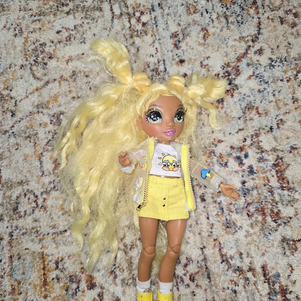 Rainbow Fashion Dolls Set Of 4 - Multicolor - Picture 11 of 13